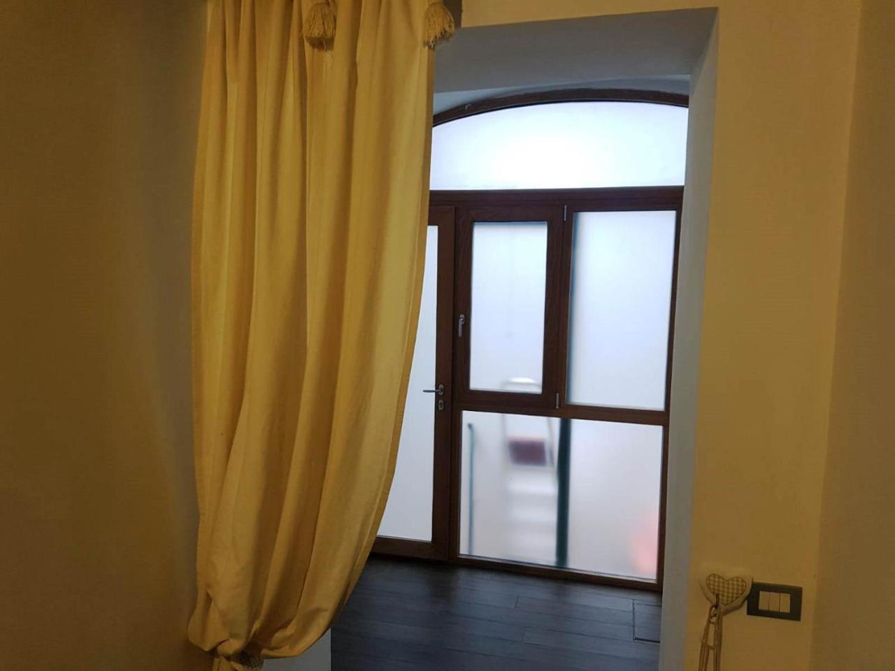 Zelzar Salerno Centro Hotel Buitenkant foto