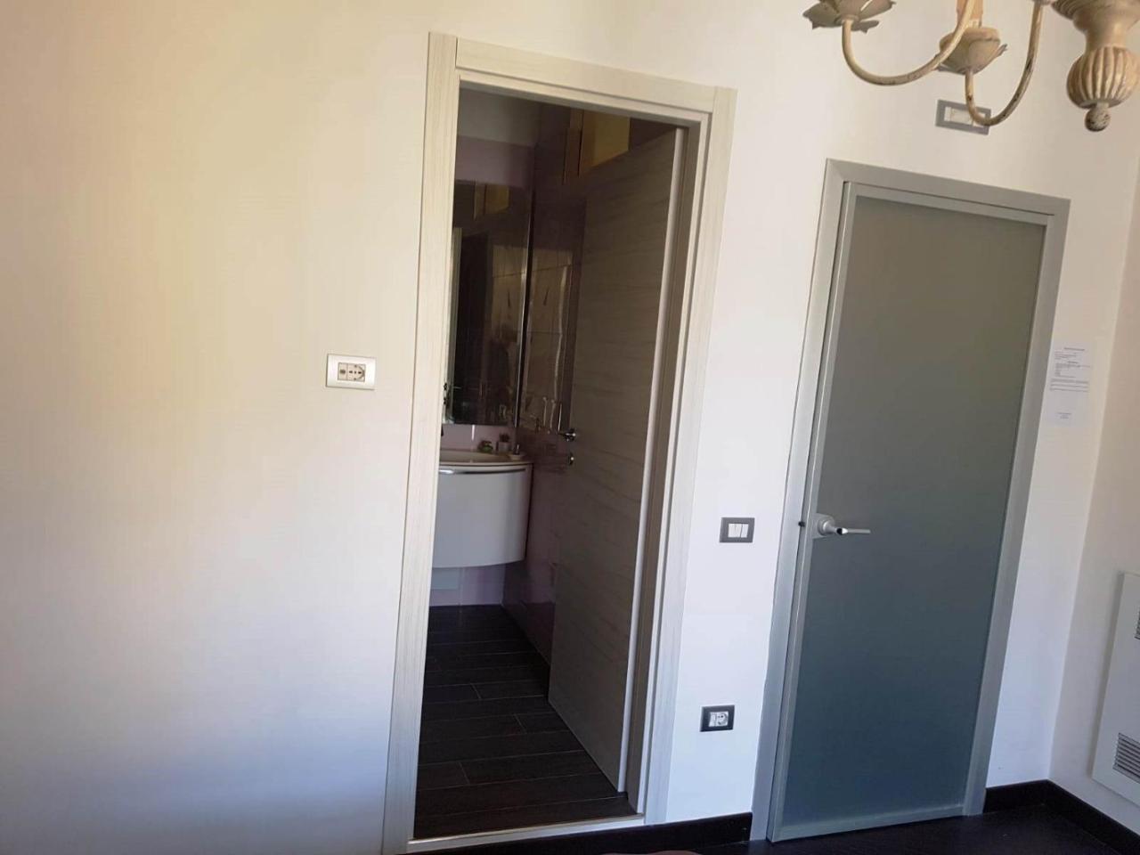 Zelzar Salerno Centro Hotel Buitenkant foto